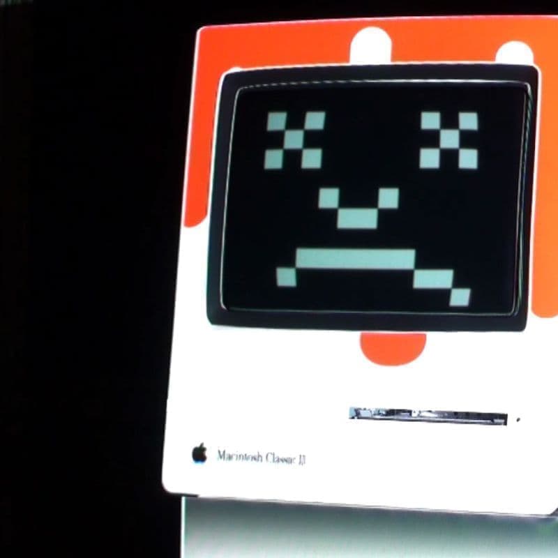 Projection on Macintosh Classic II